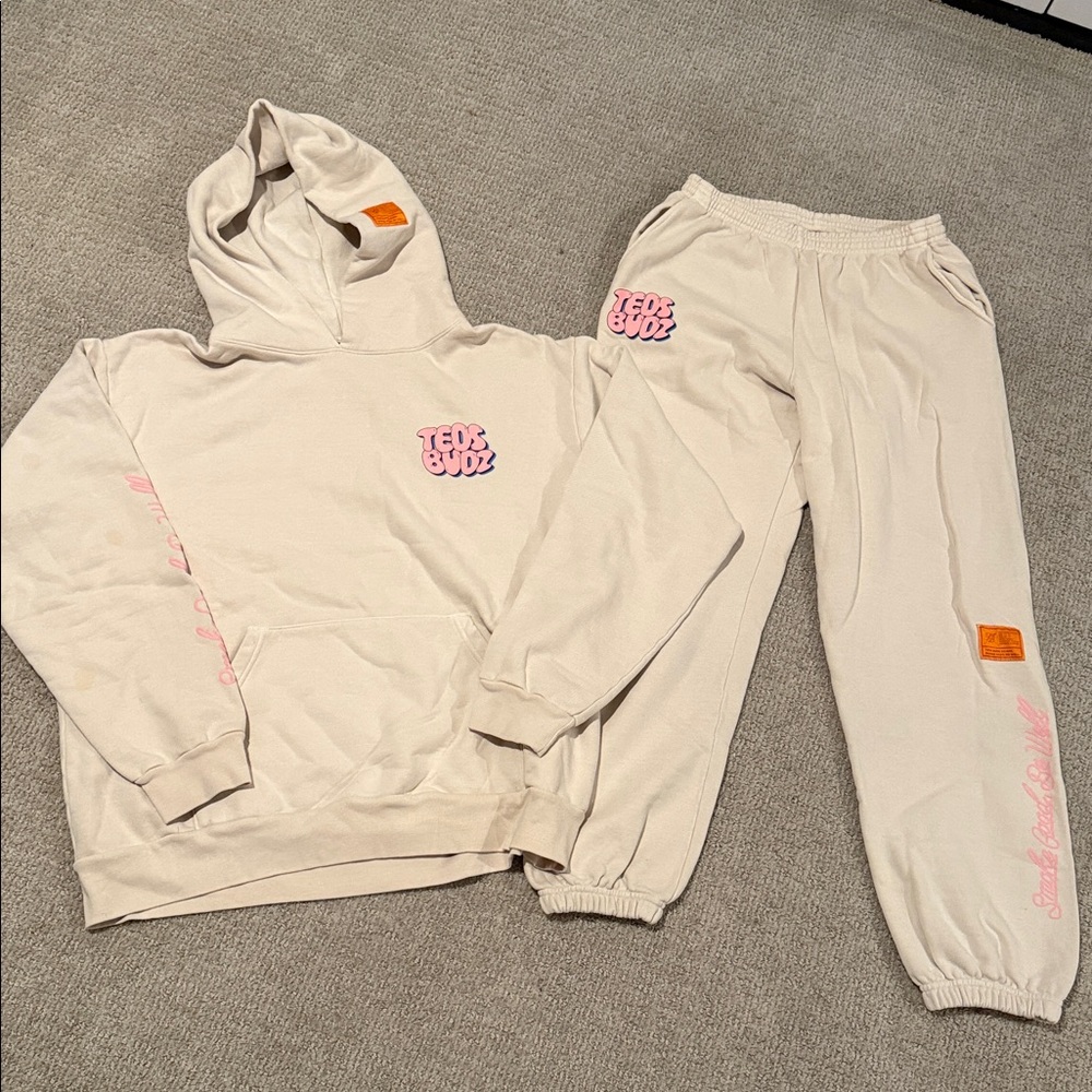 Sweatpants Set